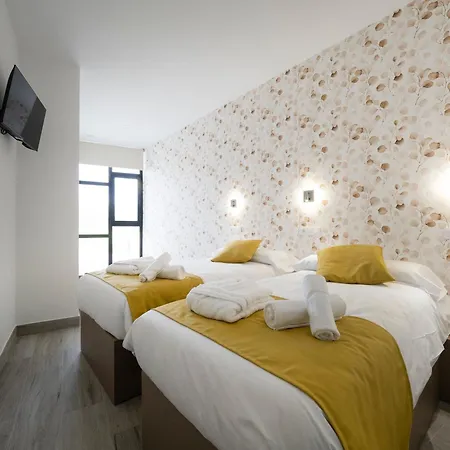 Pension Spa Cruceiro De Pedrouzo Guest house