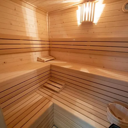 Cruceiro De Penzion O Pedrouzo